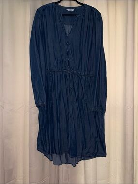 Time and Tru Denim-Look Blue Casual Top